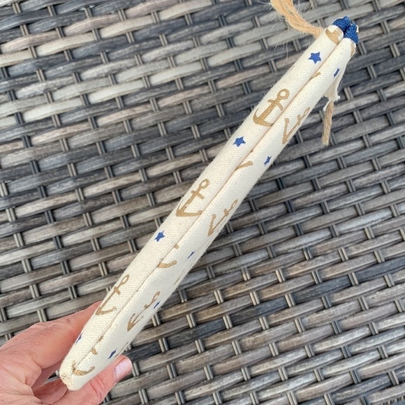 NWOT Canvas Nautical Anchor and Star Print Clutch - Picture 9 of 12